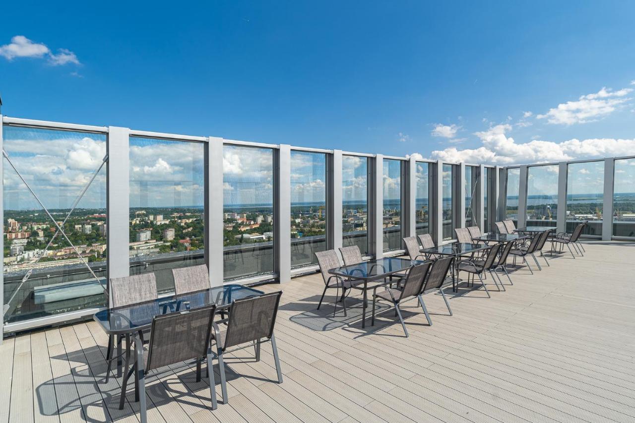 Margi Ether Lux Pool Balcony